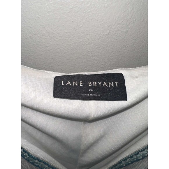 Lane Bryant White Boho Tunic Top with Embroidered Trim - Size 24 - Picture 4 of 4
